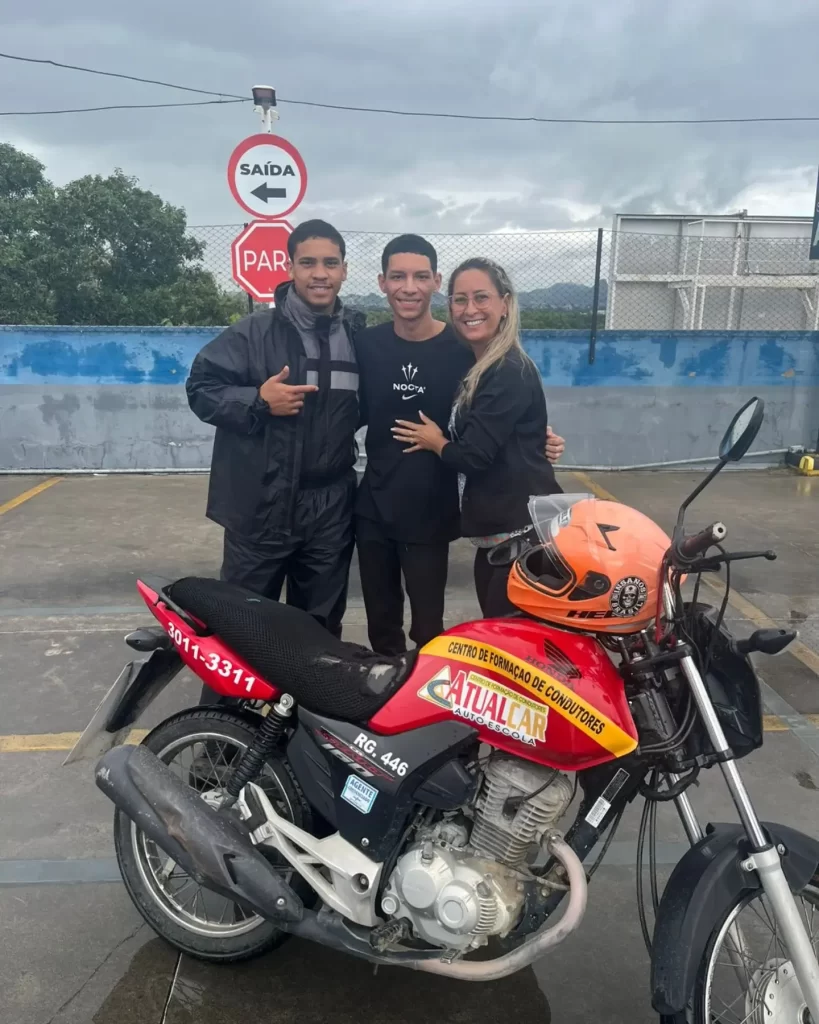 cfcatualcar_500030928_18062552081321080_73439697351336702_n